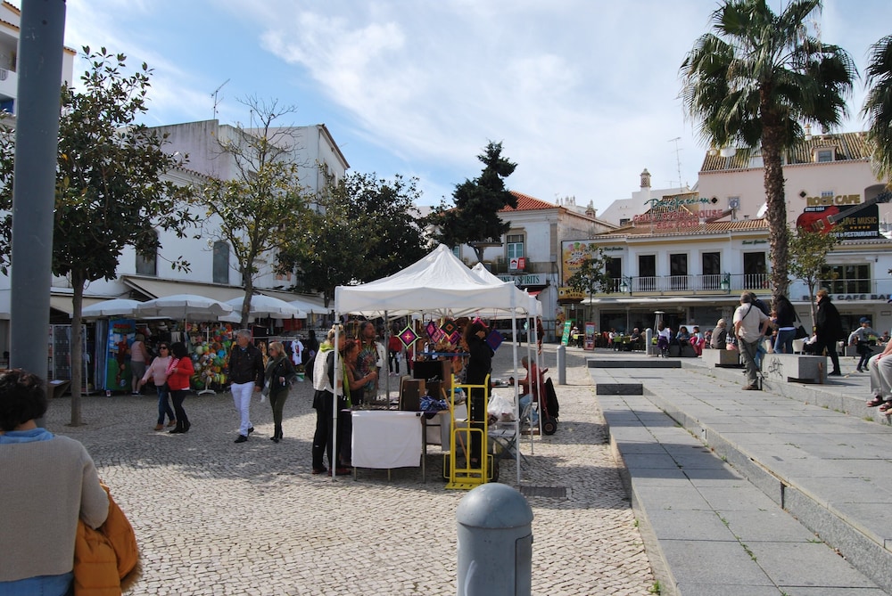 Ah Albufeira - Three-bedroom Apartment in Front of the Sea view 3