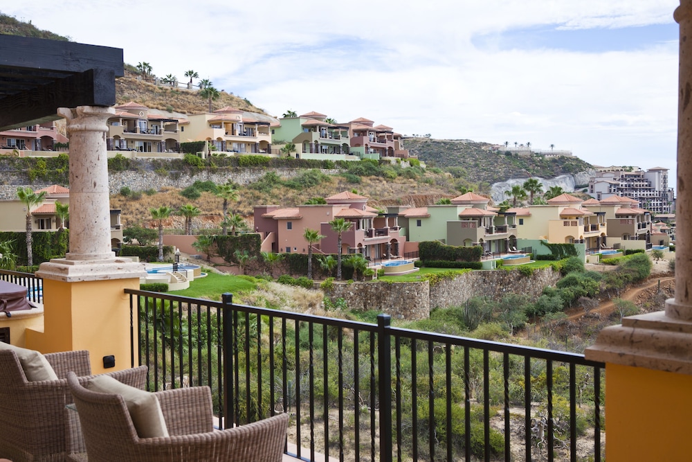 Quivira Los Cabos Condos & Homes - Vacation Rentals