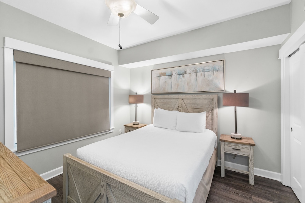 Grand Panama Beach Resort by Panhandle Getaways