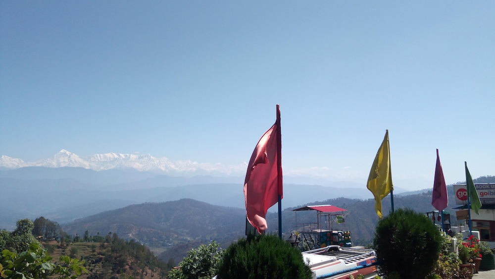 Hotel Sumit Kausani