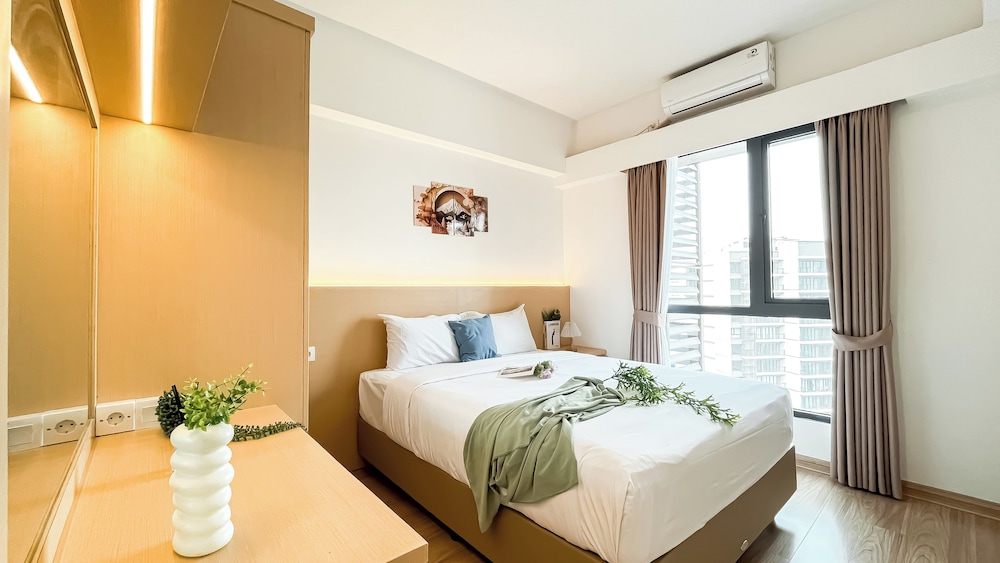 Elegant And Homey 3Br Apartment Sky House Bsd