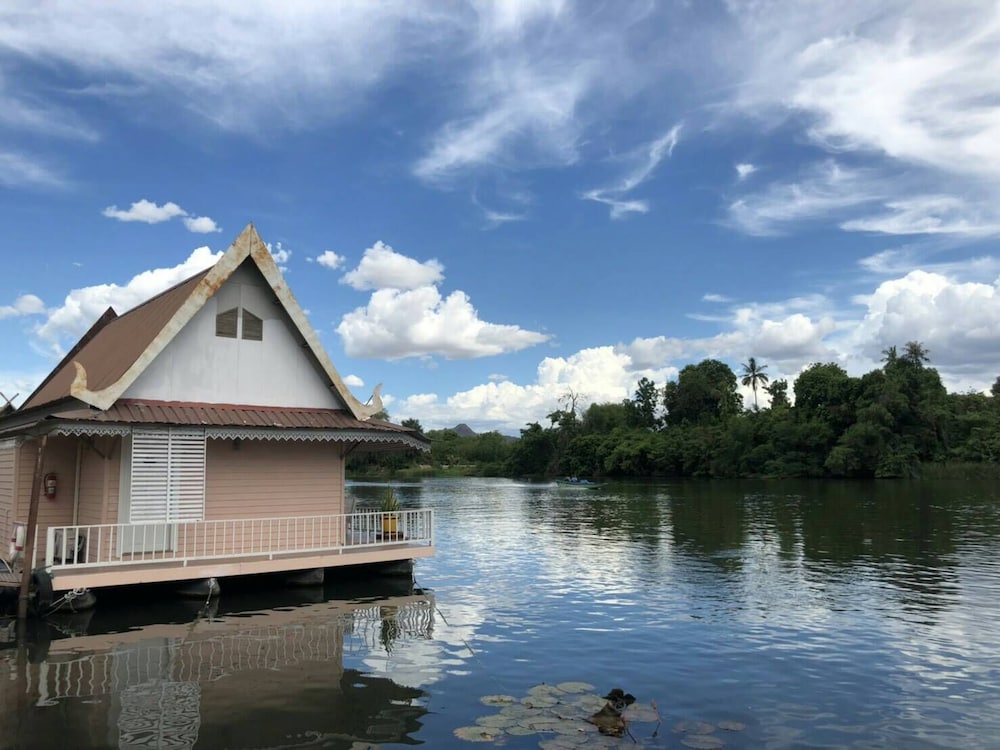 Bamboo House Kanchanaburi