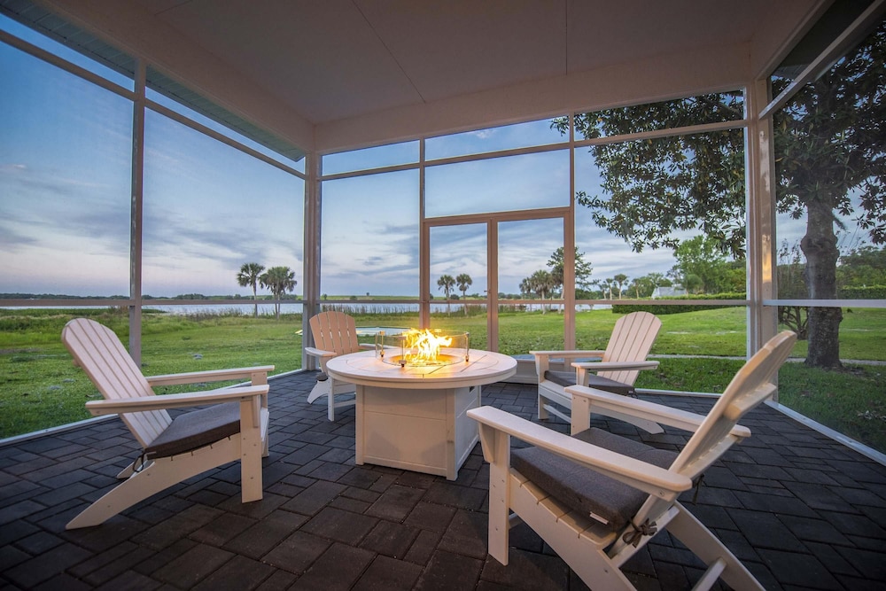 Orlando Vacations - Sumner Lake House 2 Bedrooms - Property Image 15