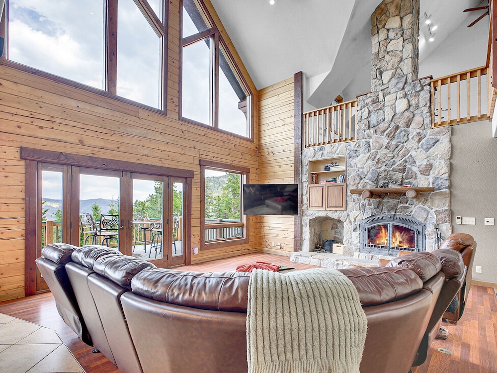 Switchback Basecamp 4 Bedroom Home