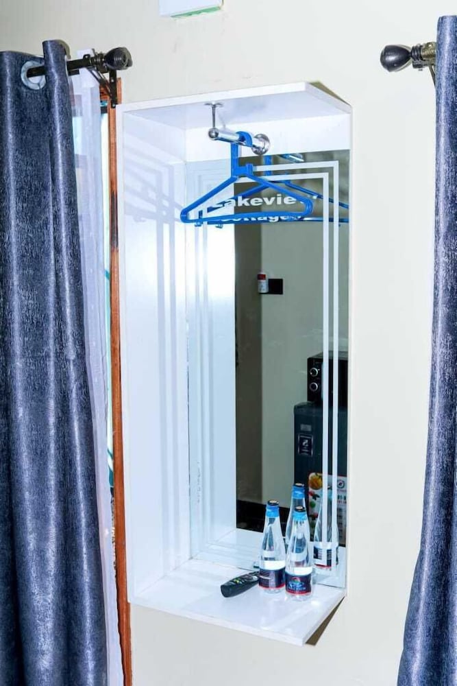 Lux Suites Lakeview Cottages Ruiru