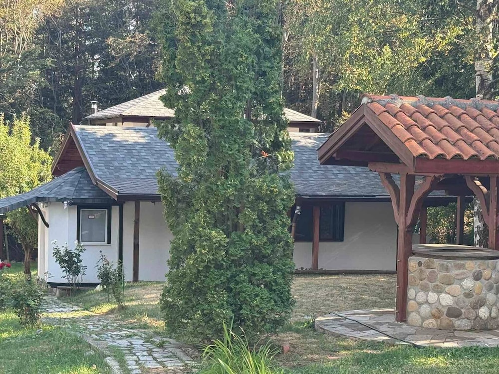 Villa Yarema Mountain Relax With Hot Jacuzzi & Sauna
