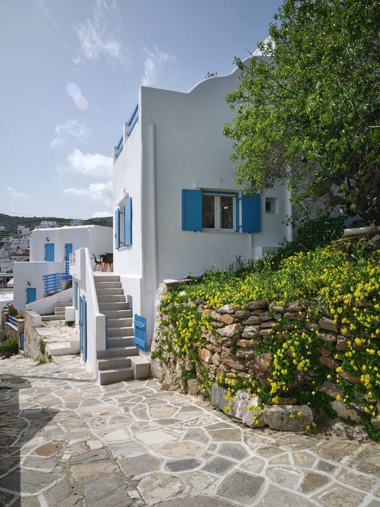 Lefkes Starlight Studio