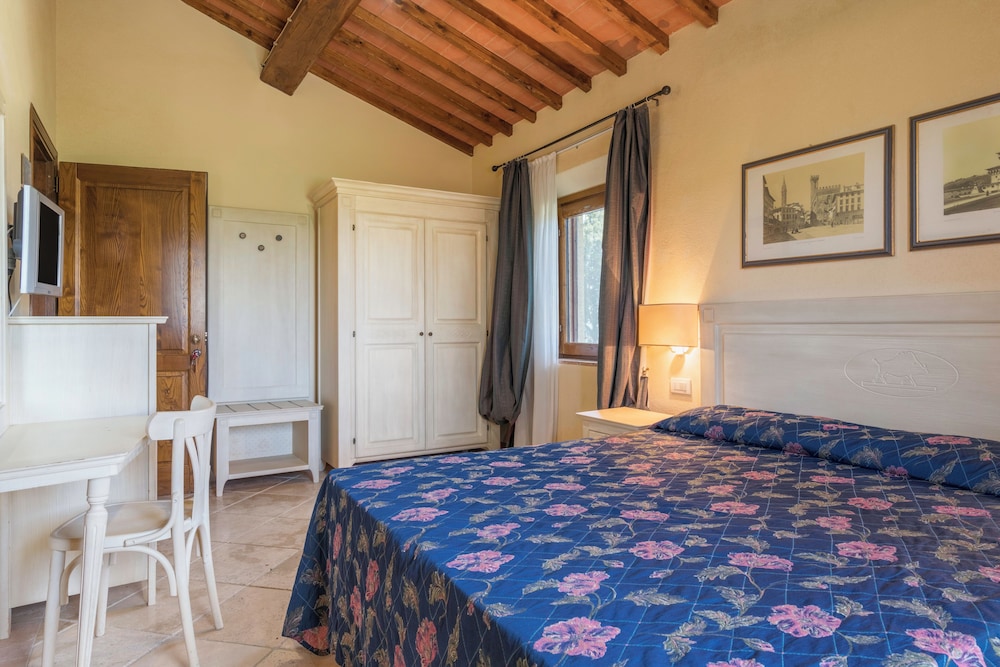 Villa Montecarulli