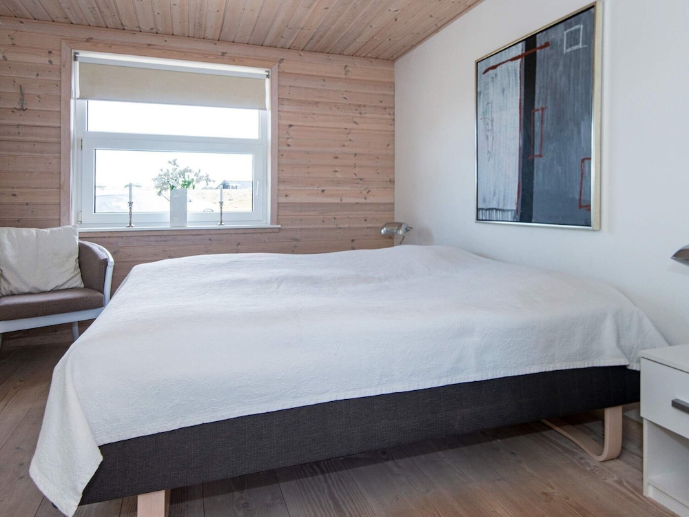 8 Person Holiday Home in Fano-by Traum view 4