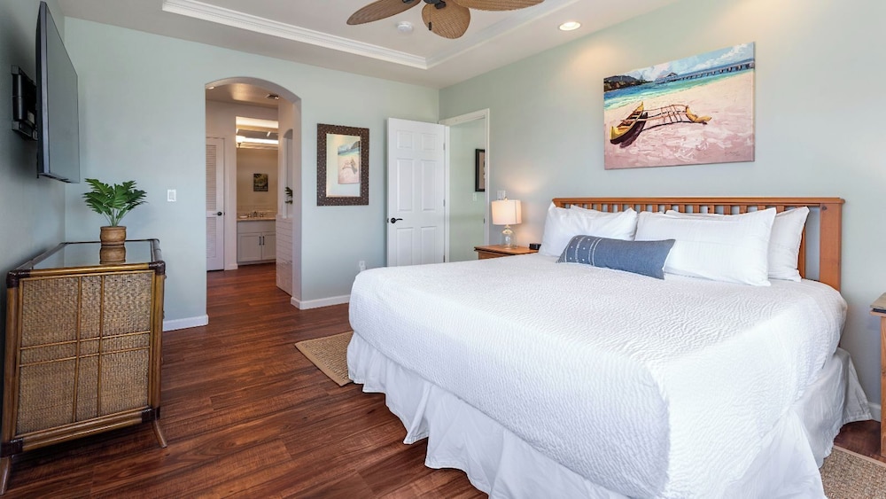 Tropical Escape w/ Lanai, BBQ & Resort Amenities - Vrkcv