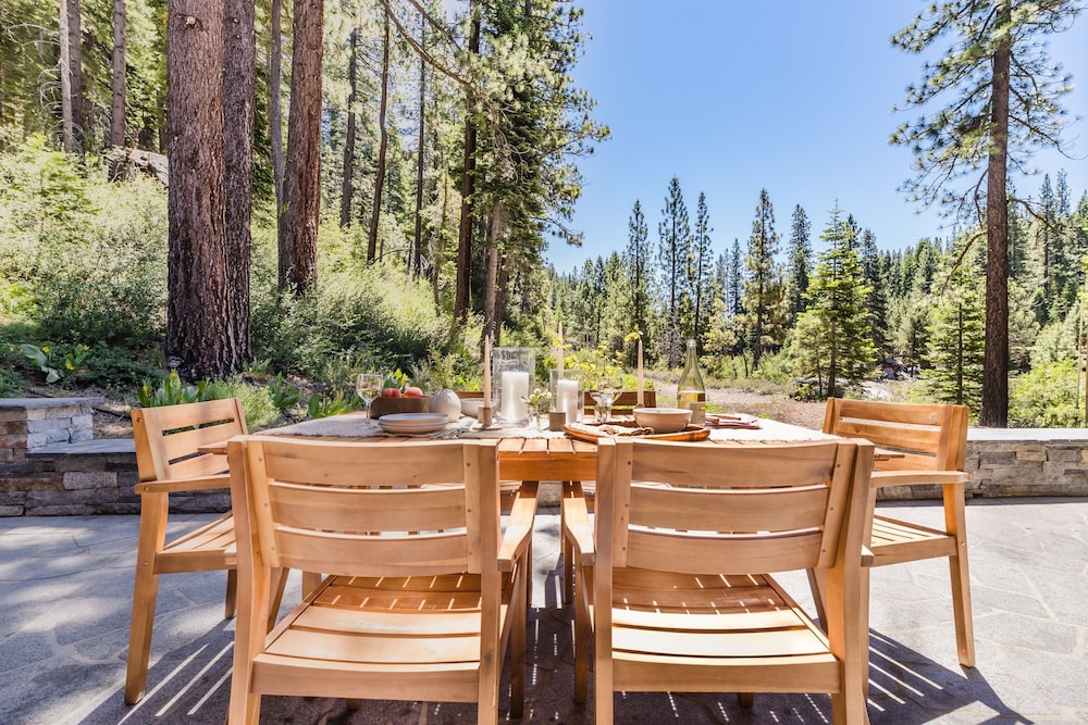 Hunter by Avantstay Riverfront Cabin w Prvt Cottage 5mins From Palisades