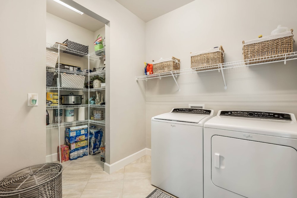 12894 Epping Way