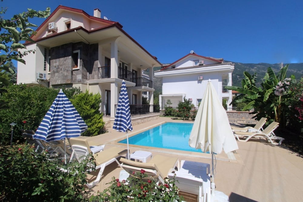 Opal Villa 1 by Villa Buketi view 2