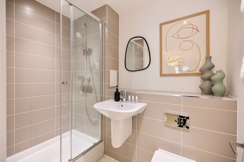 The River Lea Escape - Charming & Bright 2bdr Flat
