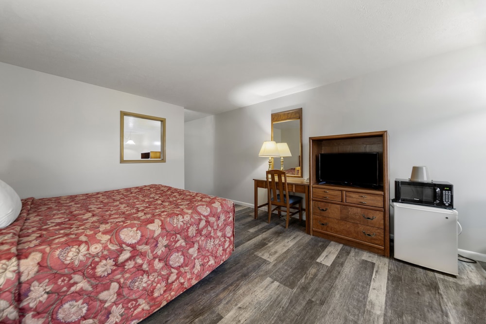 Executive Inn Cass City