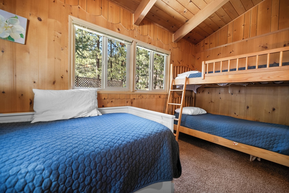 Owl Cabin