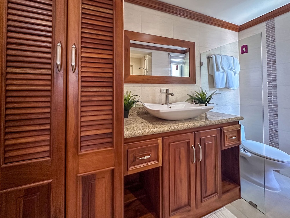 Cozy Apartment Close to the Beach