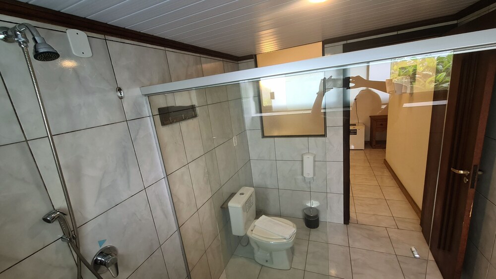 Photo 32
