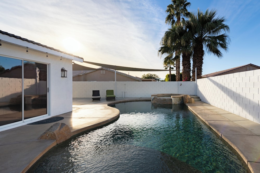 Pacifica Sur by Avantstay Pool, Hot Tub, Gazebo