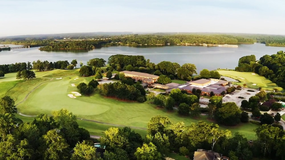 Clemson University's James F. Martin Inn