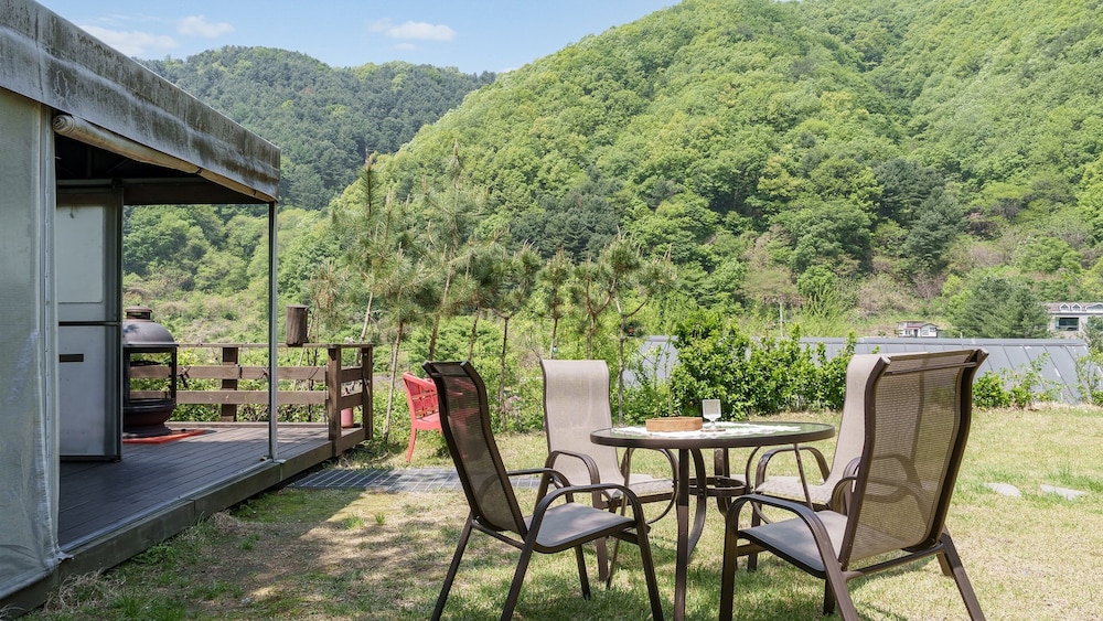 Gapyeong On The Hill Pool Villa