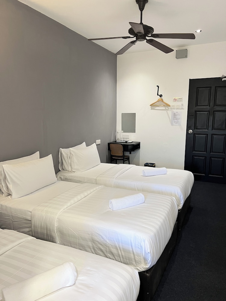 Quee Hotel