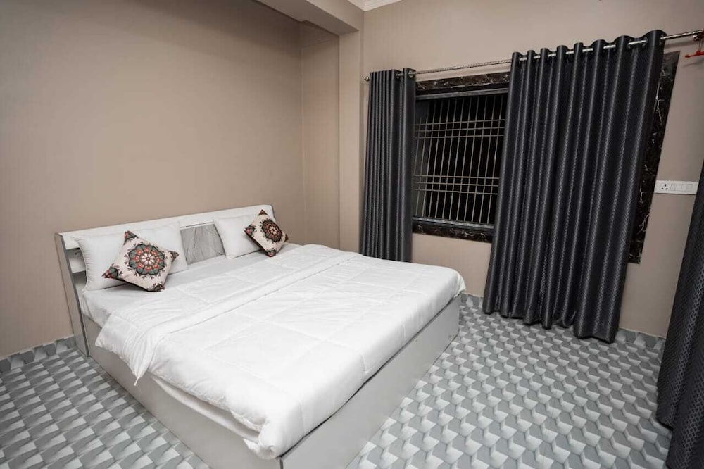 Kashi Cottage Homestay By GRB
