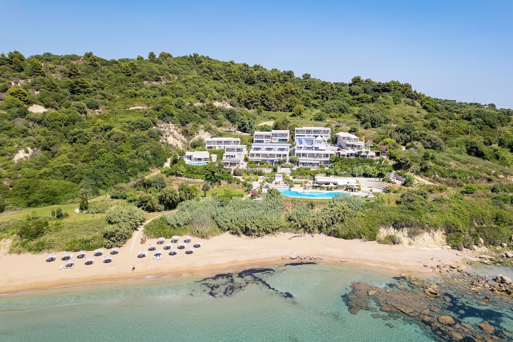 Hotel Mare Dei Suite Hotel Ionian Resort - Image 1