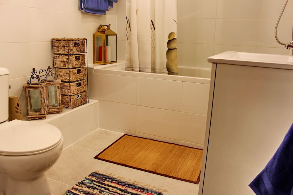 The Riad Azure – Moroccan Style B&B