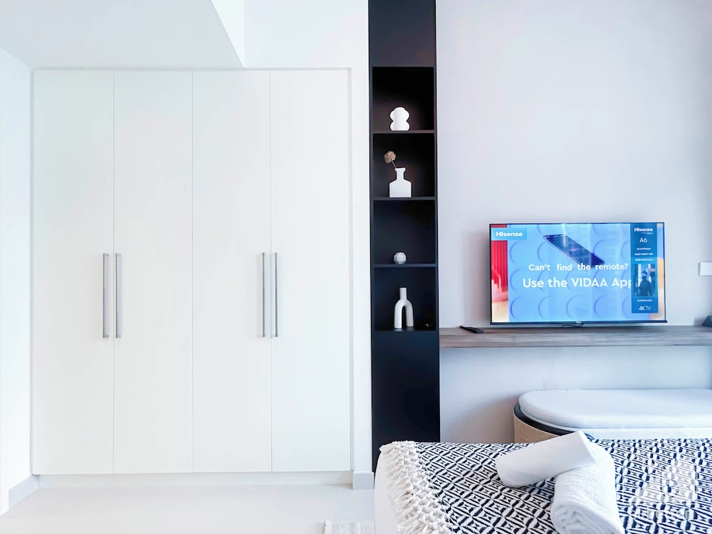 Luxury Burj Crown Downtown 4 Bedroom With Balcony