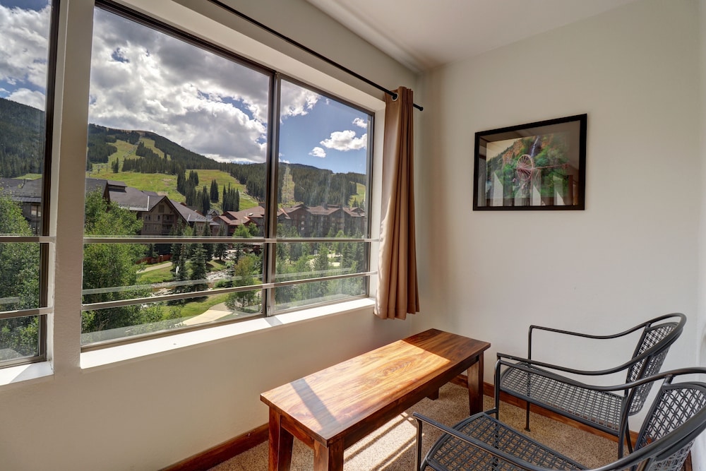 SkyRun Copper Mountain Resort Vacation Lodging