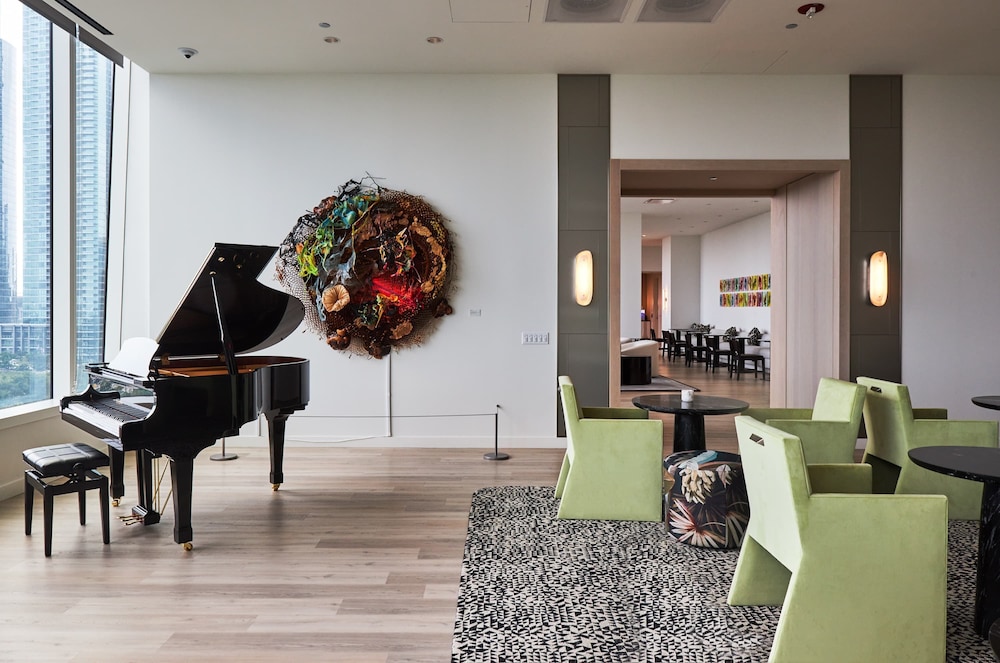 Luxe Apts Stunning Lake Views Resort Amenities