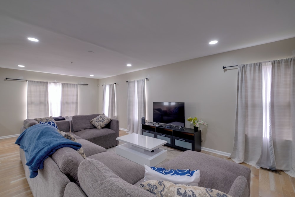 Family Home Near UMD & Dtwn Silver Spring!