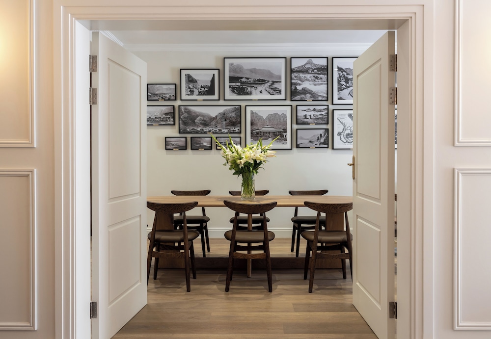 Guest House by Morea