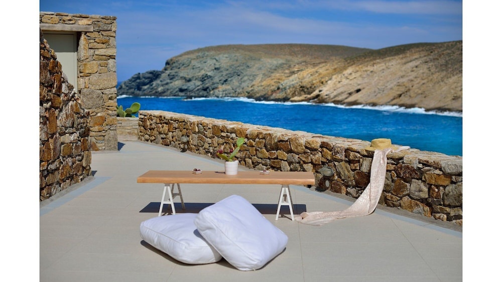 Villa Simone in Mykonos view 2