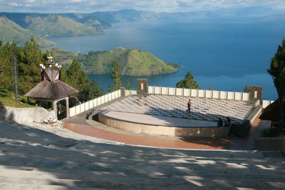 Taman Simalem Resort
