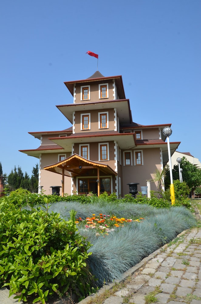 Hotel Mertur Hotel - Image 1