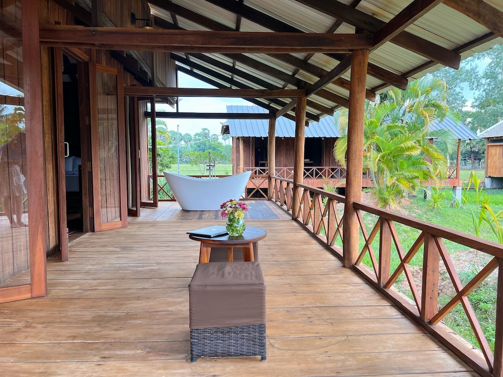 Sré Lodge Living Style Community