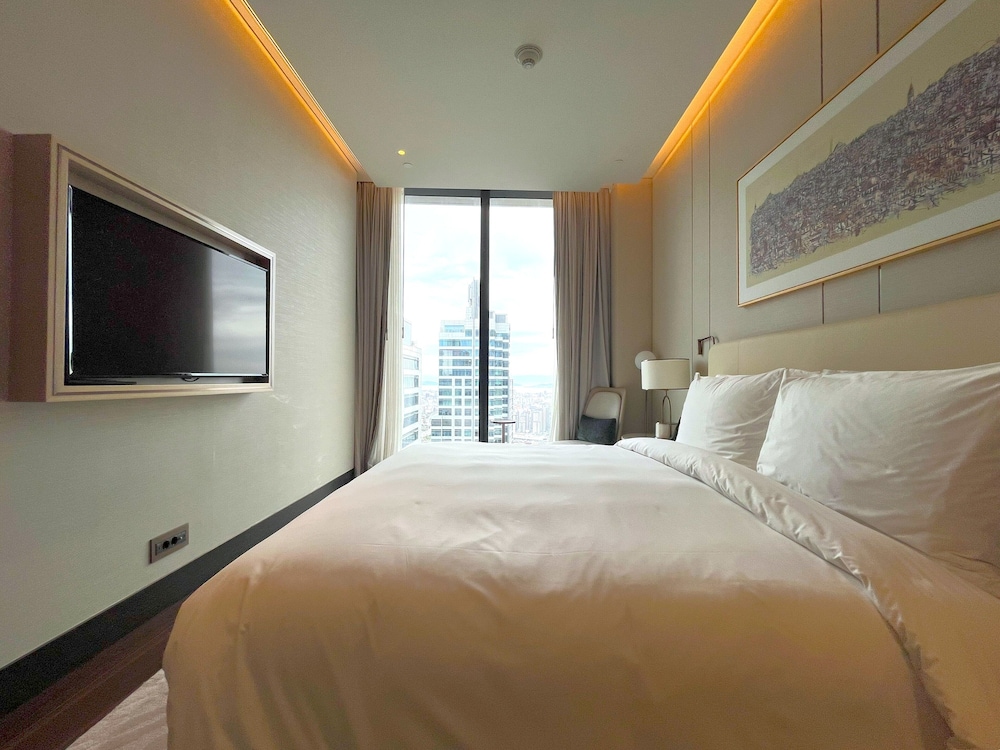 Flex Emaar Address