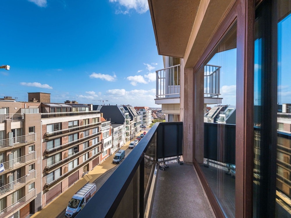 Apartment on 5th Floor With Terrace