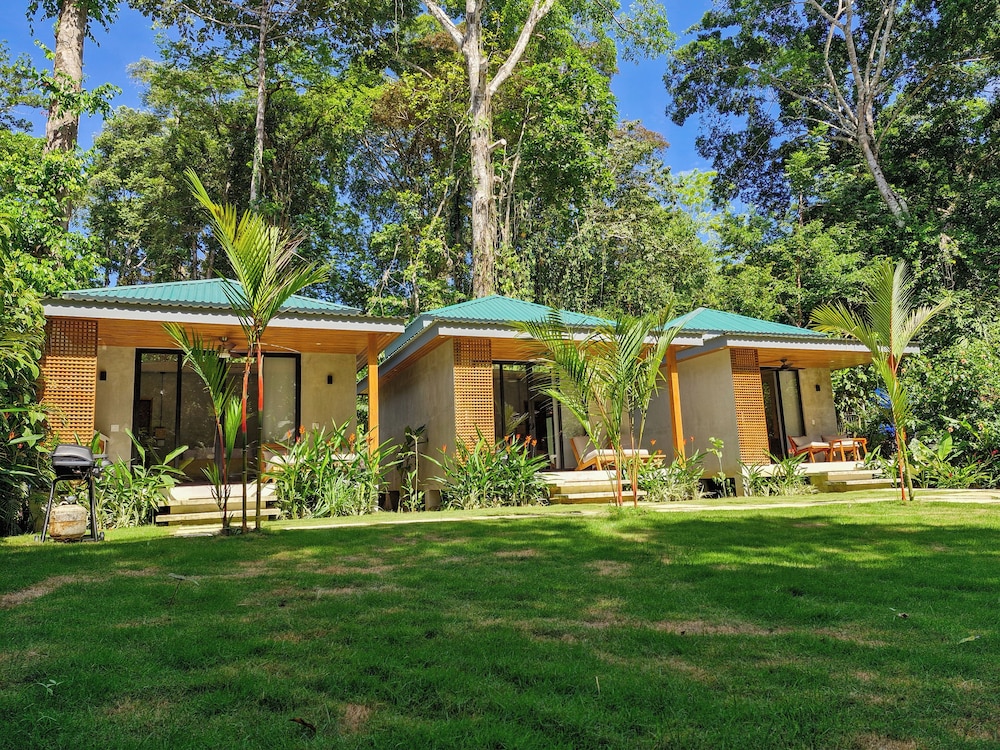 Serenity Wave Bungalow