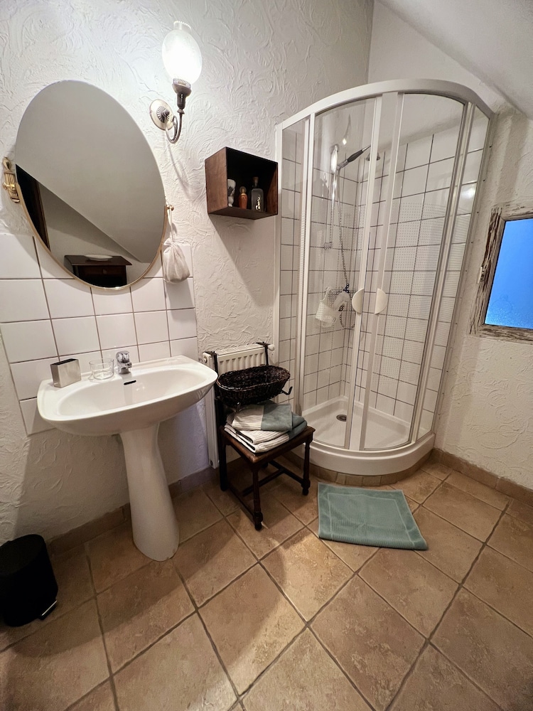 Photo 30