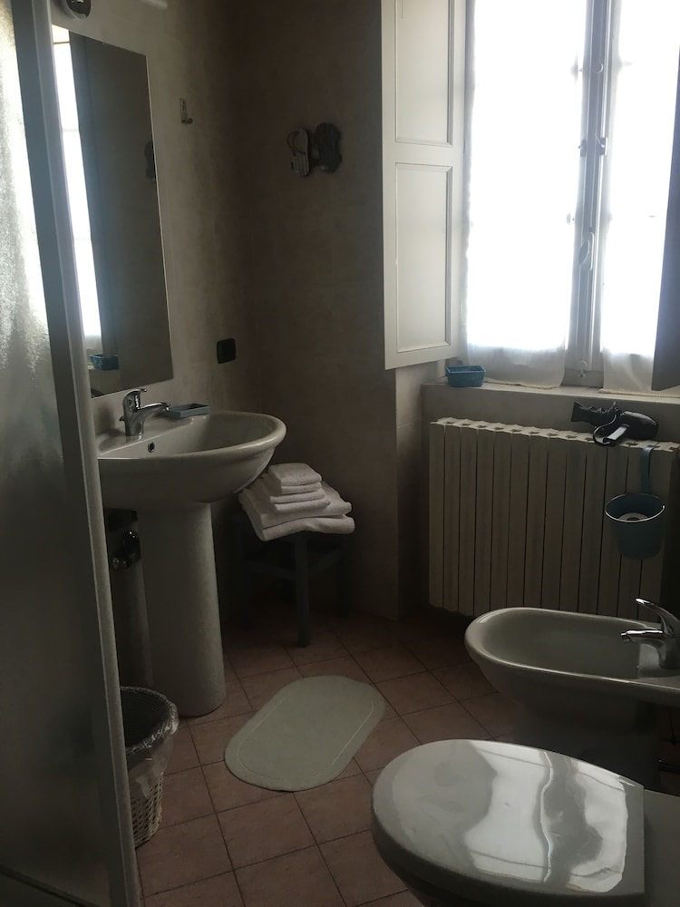 Photo 49