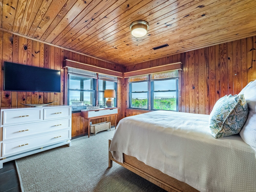 Sea Strapped by Topsail Realty