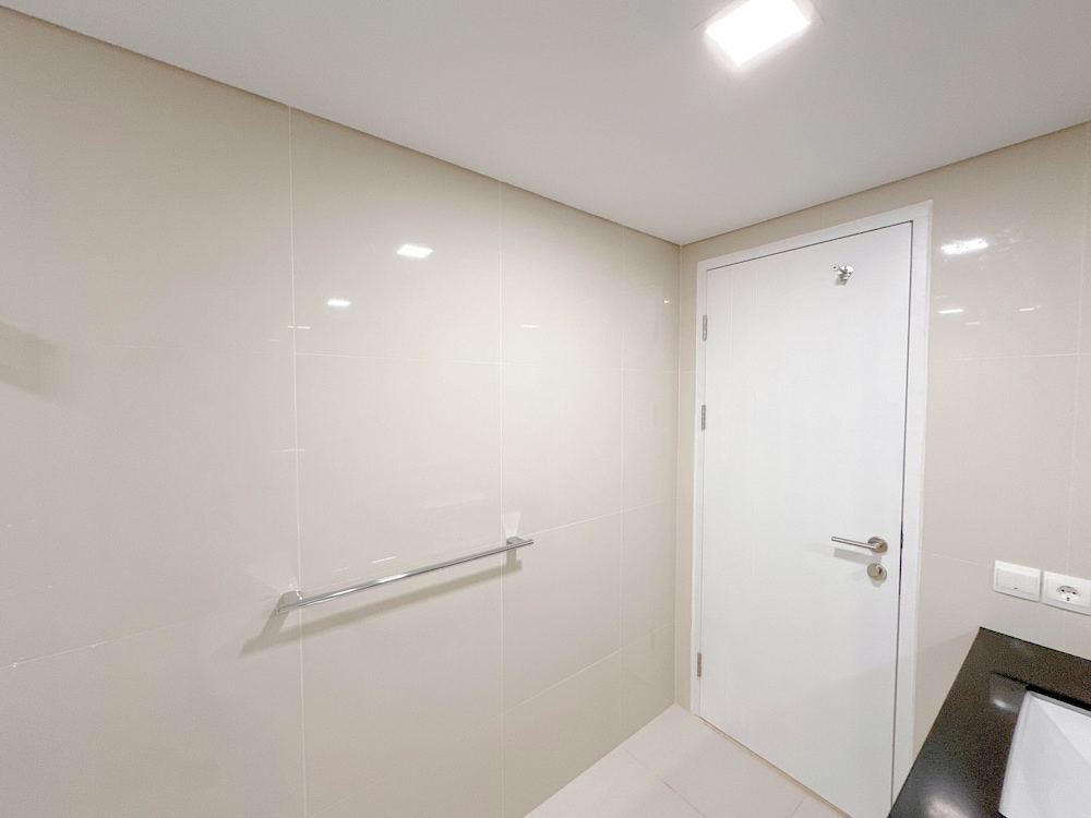 Spacious and Modern Studio SOHO Apartment at VieLoft SOHO and SKY Residence