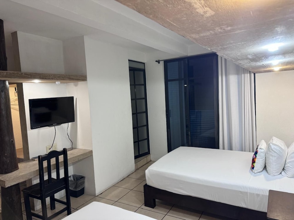 Palenque Vacations - Hotel Maya Rue - Property Image 3