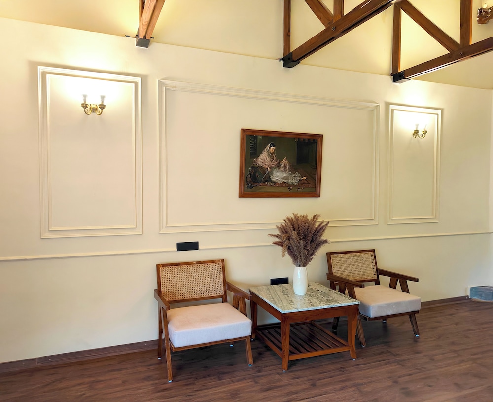 The GlenBrook Estate