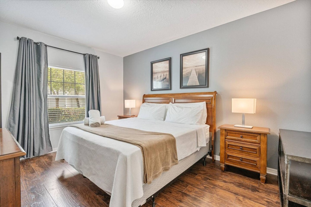 Amazing 3 Bdr House Near Disney - Lv22106