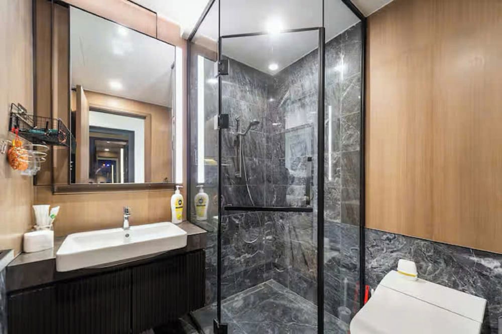 Kluxstay Lumiere Riverside Residence