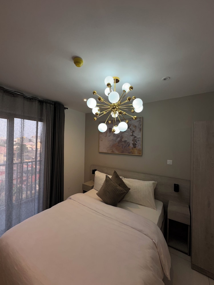 Loxwood Apartment